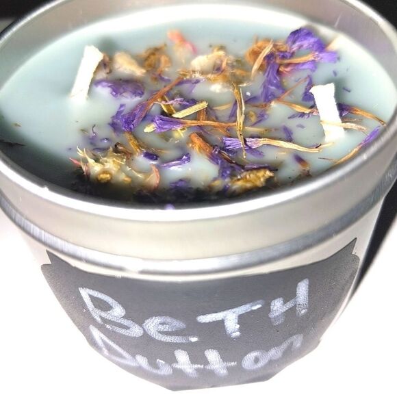 HAND crafted CANDLE-BETH DUTTONLIMITED EDITION - Picture 6 of 6